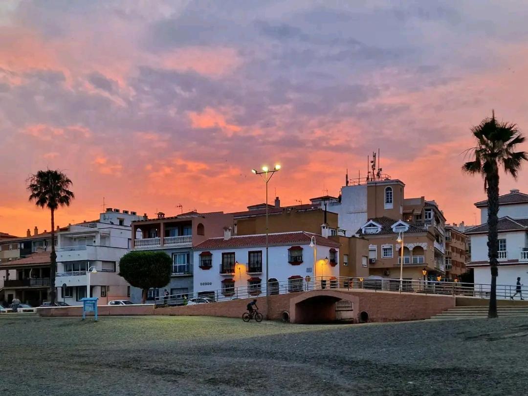 Irene Beach Málaga La Cala Del Moral Exterior foto